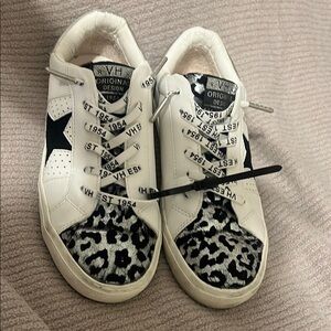 Vintage Havana leopard shoes